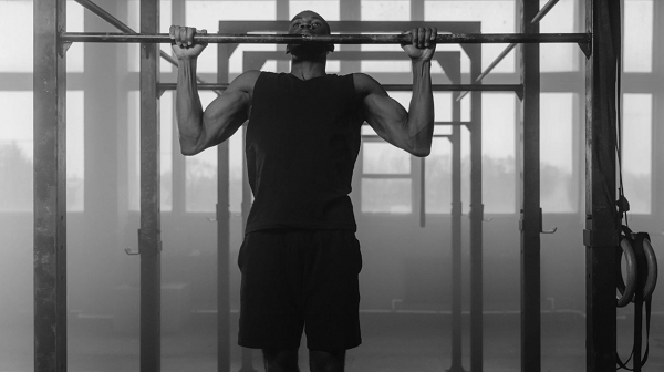 Pull Up vs. Chin Up, Which One Is Better For You?